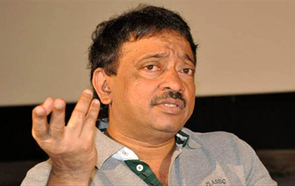 rgv,ram gopal varma,twitter,mega family,bahubali 2 trailer  వర్మకి వెటకారం ఎక్కువైంది..! 